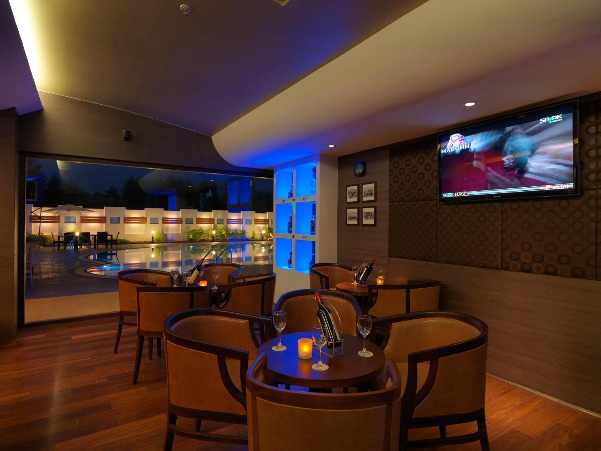 โกลด์ฟินช์ รีทรีต บังกาลอร์ Hotel Devanahalli ภายนอก รูปภาพ