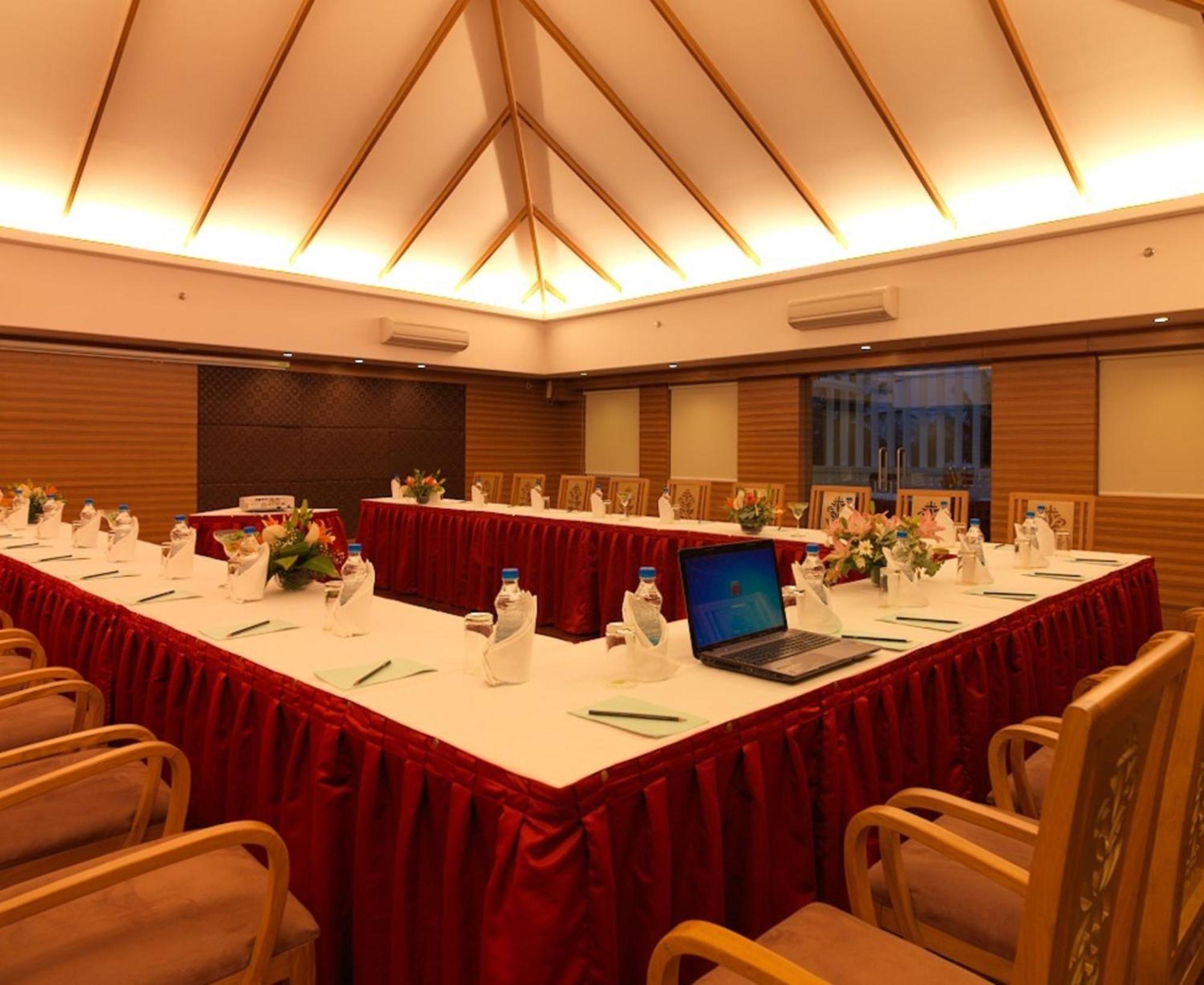 โกลด์ฟินช์ รีทรีต บังกาลอร์ Hotel Devanahalli ภายนอก รูปภาพ