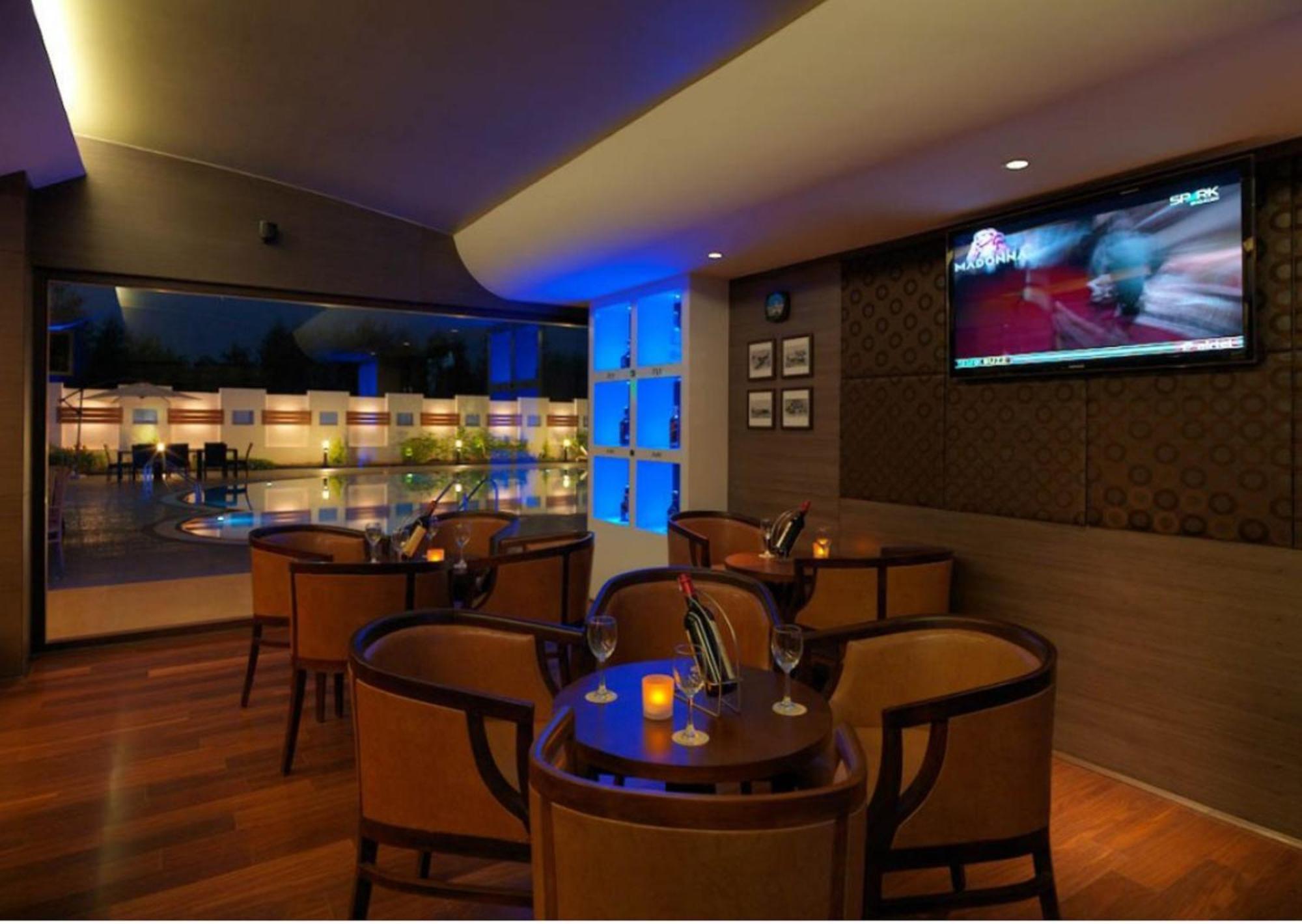 โกลด์ฟินช์ รีทรีต บังกาลอร์ Hotel Devanahalli ภายนอก รูปภาพ