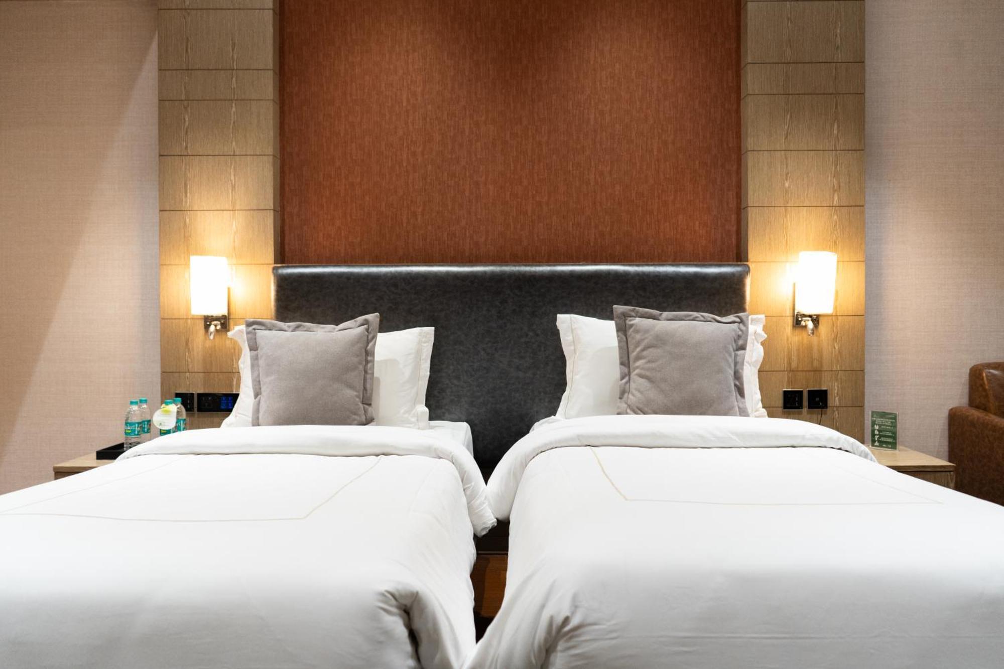 โกลด์ฟินช์ รีทรีต บังกาลอร์ Hotel Devanahalli ภายนอก รูปภาพ